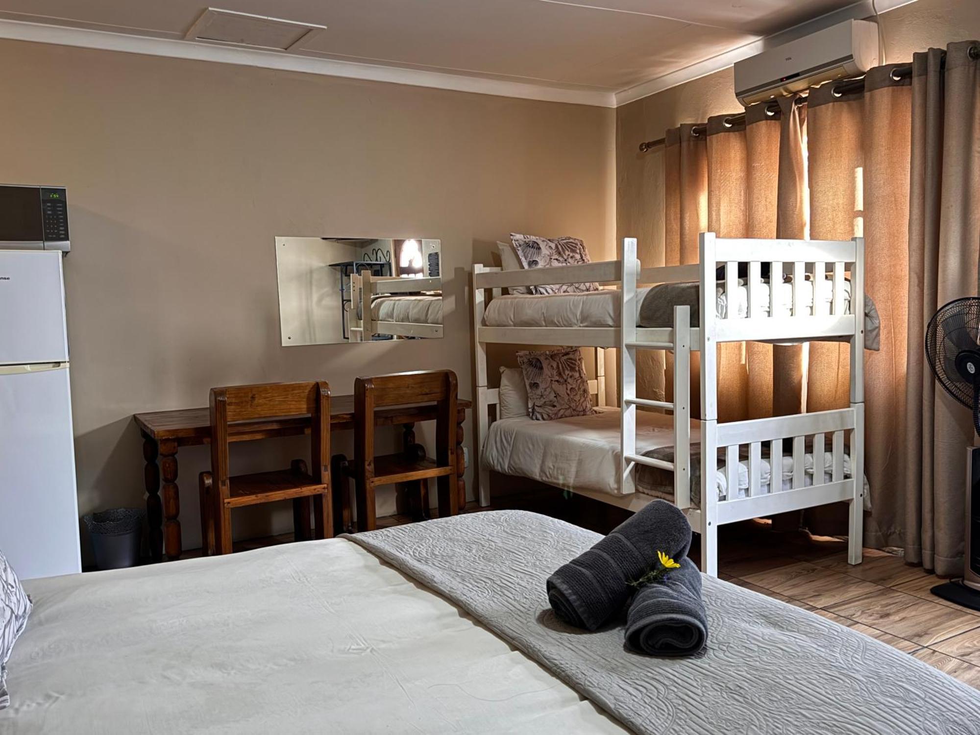 The Palms Venue & Accommodation Cradock Dış mekan fotoğraf