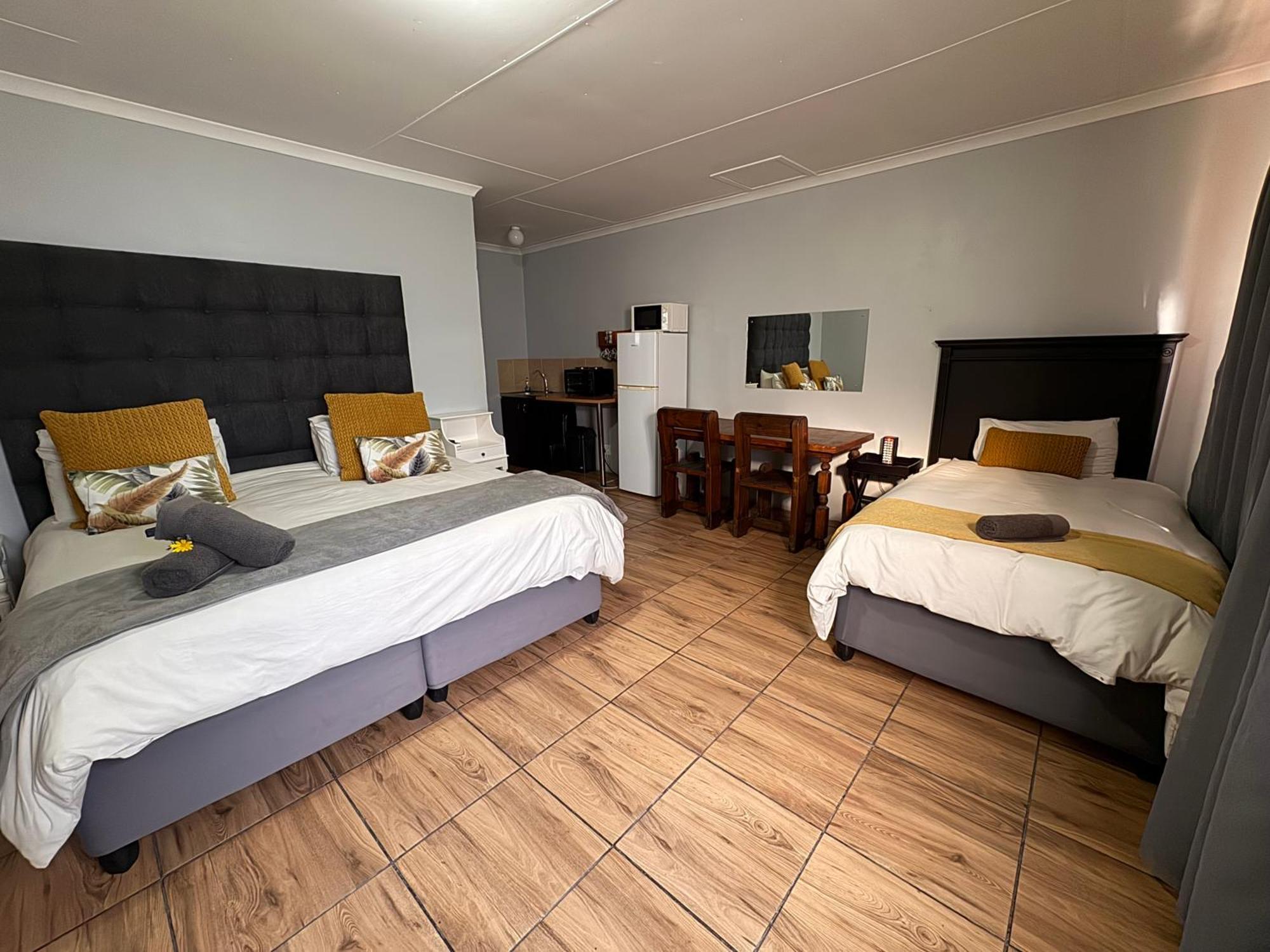 The Palms Venue & Accommodation Cradock Dış mekan fotoğraf